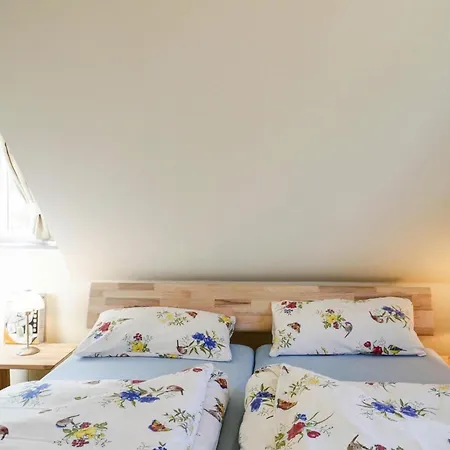 Nachtigall, Glowe, Cleaning Included *