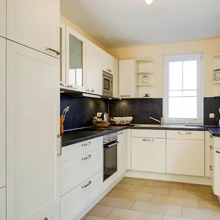 Nachtigall, Glowe, Cleaning Included