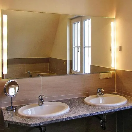 بيت للعطل Nachtigall, Glowe, Cleaning Included غلوفي