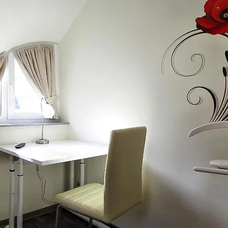 Nachtigall, Glowe, Cleaning Included بيت للعطل